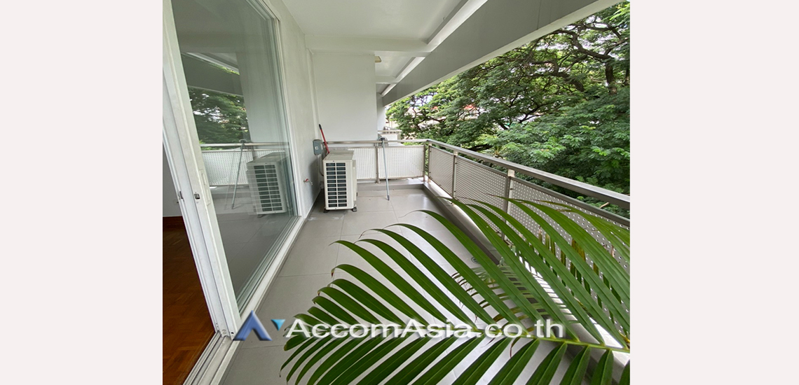 17  4 br Apartment For Rent in Sathorn ,Bangkok BTS Chong Nonsi at Cozy Low-Rise Apartment in a Premium Compound 1413277