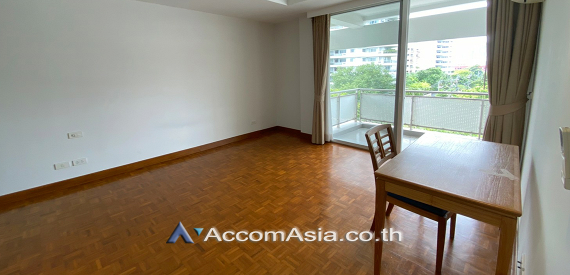 6  4 br Apartment For Rent in Sathorn ,Bangkok BTS Chong Nonsi at Cozy Low-Rise Apartment in a Premium Compound 1413277