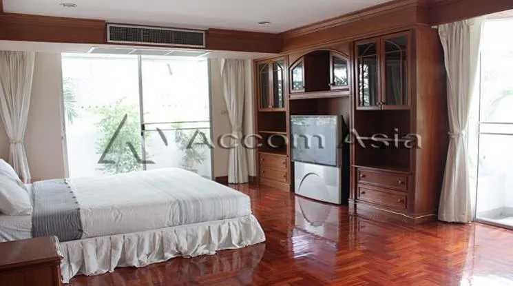 8  4 br Apartment For Rent in Sukhumvit ,Bangkok MRT Sukhumvit - BTS Asok at Newly renovated modern style living place 1513313