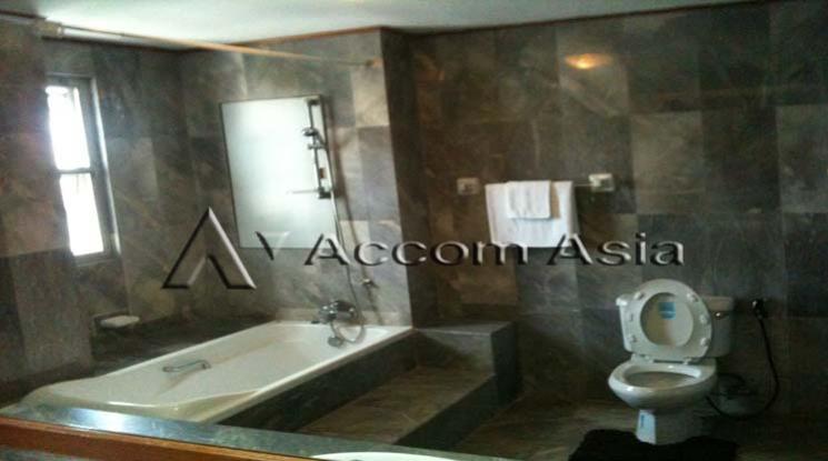 8  4 br Apartment For Rent in Sukhumvit ,Bangkok MRT Sukhumvit - BTS Asok at Newly renovated modern style living place 1413315