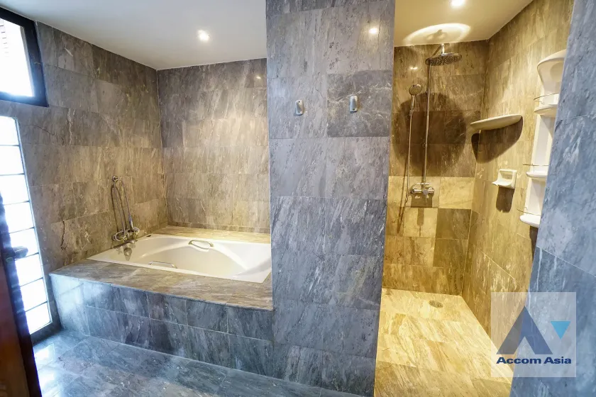 32  3 br Apartment for rent and sale in Sukhumvit ,Bangkok BTS Phrom Phong at The exclusive private living 1413345