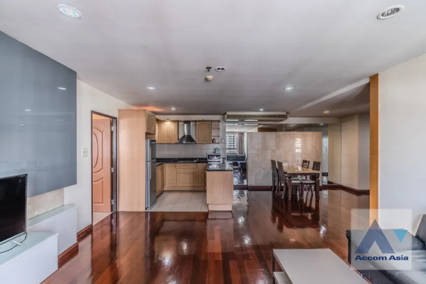 unit 2 Bedrooms  Apartment For Rent in Sukhumvit, Bangkok  near BTS Nana (1413416)