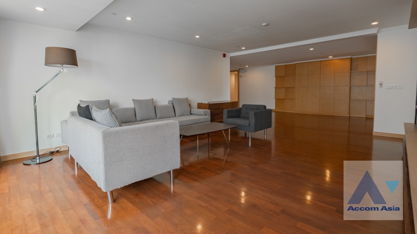 10  4 br Apartment For Rent in Sukhumvit ,Bangkok BTS Phrom Phong at Apartment with Top Facilities, Close to Emshere 1513446