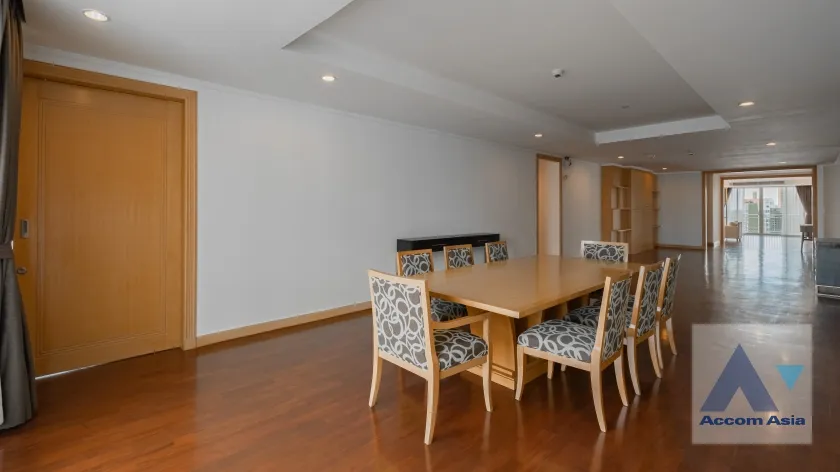 13  4 br Apartment For Rent in Sukhumvit ,Bangkok BTS Phrom Phong at Apartment with Top Facilities, Close to Emshere 1513446
