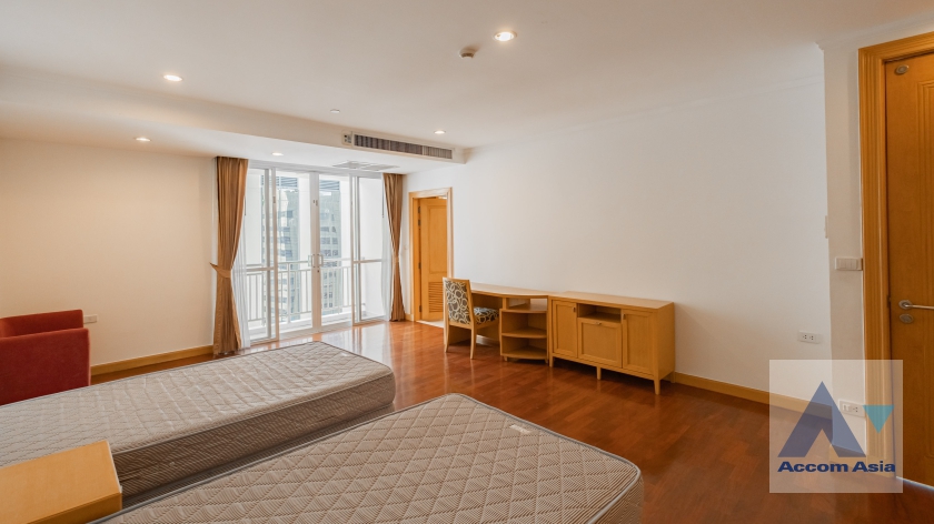 27  4 br Apartment For Rent in Sukhumvit ,Bangkok BTS Phrom Phong at Apartment with Top Facilities, Close to Emshere 1513446