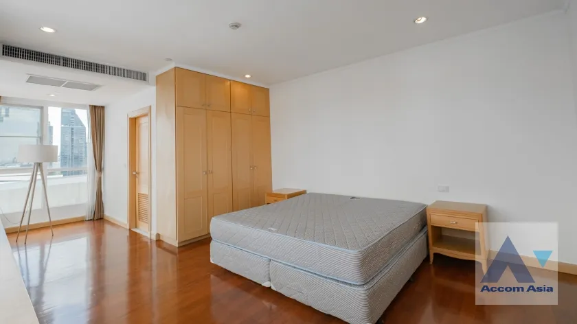 35  4 br Apartment For Rent in Sukhumvit ,Bangkok BTS Phrom Phong at Apartment with Top Facilities, Close to Emshere 1513446