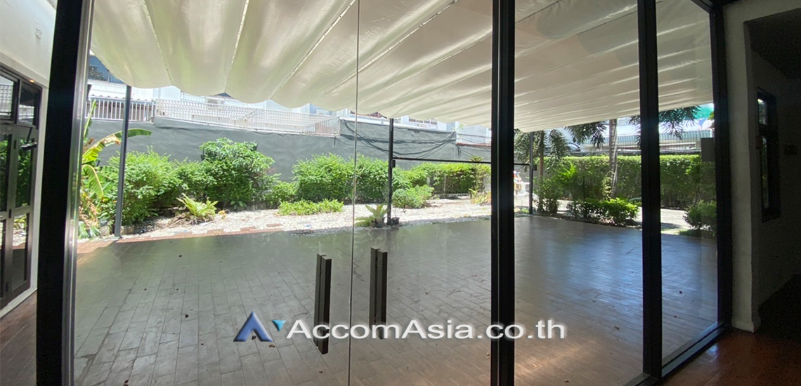 8  3 br House For Rent in Sathorn ,Bangkok MRT Khlong Toei 1713481