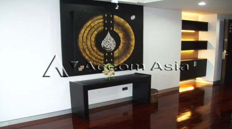 unit 2 Bedrooms  Apartment For Rent in Sukhumvit, Bangkok  near BTS Phrom Phong (1413486)