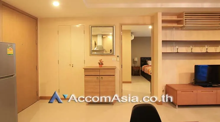 unit 1 Bedroom  Condominium For Rent in Sukhumvit, Bangkok  near BTS Nana (1513515)