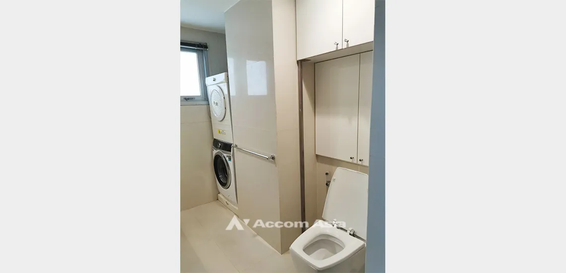 14  2 br Condominium For Rent in Ploenchit ,Bangkok BTS Ratchadamri at The Rajdamri 1513517