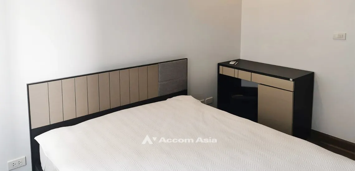 9  2 br Condominium For Rent in Ploenchit ,Bangkok BTS Ratchadamri at The Rajdamri 1513517