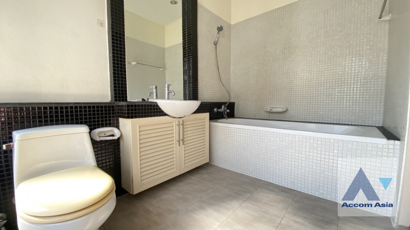 14  3 br House For Rent in Sukhumvit ,Bangkok BTS Ekkamai 1713519