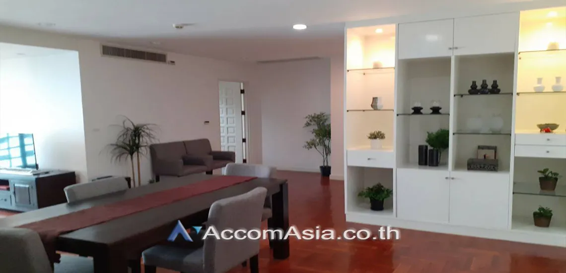 unit 2 Bedrooms  Condominium For Rent in Ploenchit, Bangkok  near BTS Ratchadamri (1513528)