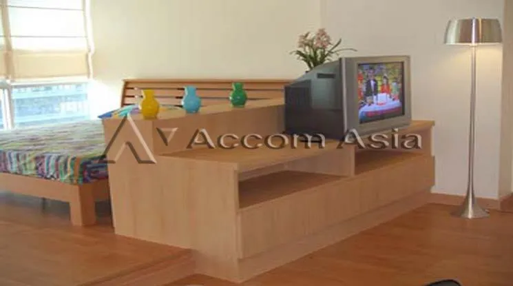 unit Condominium For Rent in Sathorn, Bangkok  near BTS Surasak (1513559)