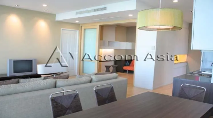 unit 2 Bedrooms  Condominium For Rent & Sale in Charoen Nakhon, Bangkok  near BTS Krung Thon Buri (1513581)