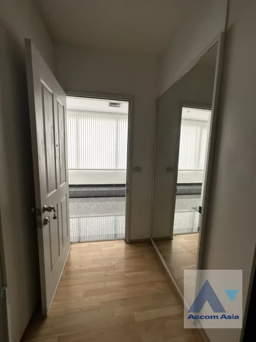 13  2 br Condominium for rent and sale in Charoen Nakhon ,Bangkok BTS Krung Thon Buri at Baan Sathorn Chaophraya 1513581