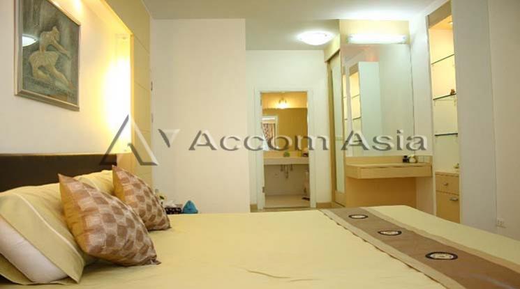 8  2 br Condominium For Rent in Charoen Nakhon ,Bangkok BTS Saphan Taksin at Supalai River Place 1513627