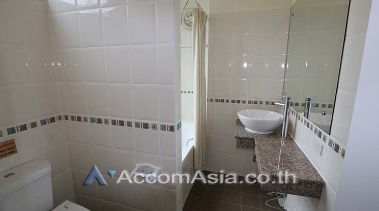 6  1 br Apartment For Rent in Sukhumvit ,Bangkok BTS Phra khanong at Modern Thai Decorated Style 1413670