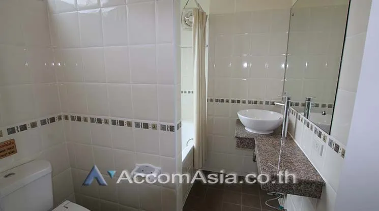 6  1 br Apartment For Rent in Sukhumvit ,Bangkok BTS Phra khanong at Modern Thai Decorated Style 1413670
