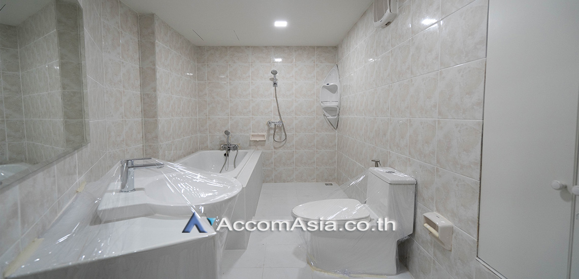 5  2 br Apartment for rent and sale in Sukhumvit ,Bangkok BTS Thong Lo at Oasis at Sukhumvit 1413731