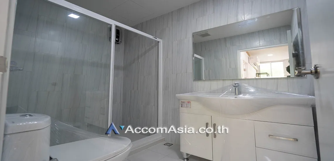 6  2 br Apartment for rent and sale in Sukhumvit ,Bangkok BTS Thong Lo at Oasis at Sukhumvit 1413731