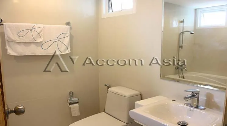 8  2 br Apartment For Rent in Ploenchit ,Bangkok BTS Chitlom at Apartment Steps from Lumpini Park 1413772