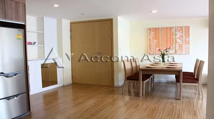 unit 2 Bedrooms  Apartment For Rent in Ploenchit, Bangkok  near BTS Chitlom (1413792)