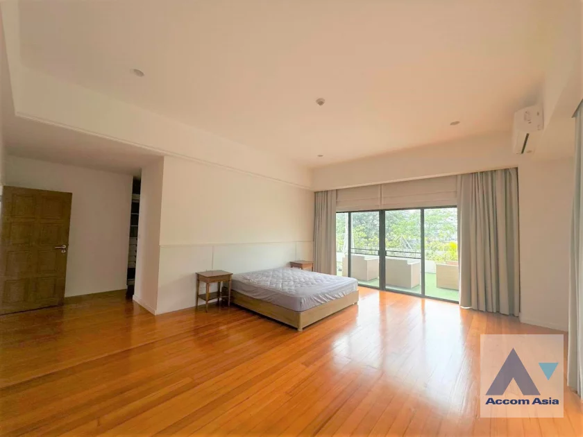6  3 br Apartment For Rent in Sukhumvit ,Bangkok BTS Thong Lo at Greenery area in CBD 1413857