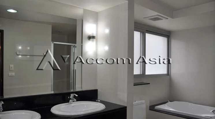 11  3 br Apartment For Rent in Sukhumvit ,Bangkok MRT Sukhumvit - BTS Asok at Peaceful residential 1413879