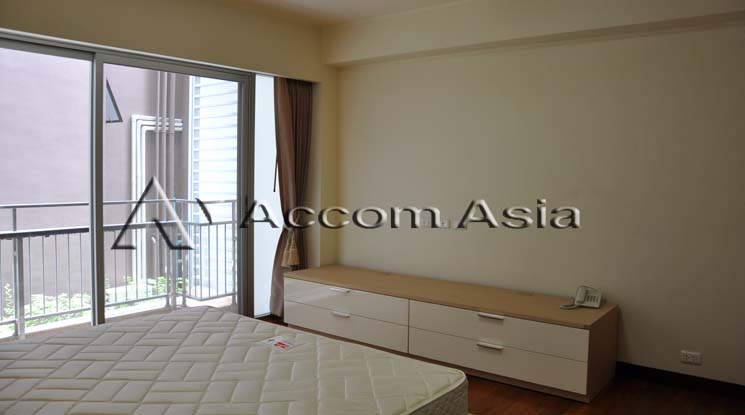 8  1 br Apartment For Rent in Sukhumvit ,Bangkok MRT Sukhumvit - BTS Asok at Peaceful residential 1413882