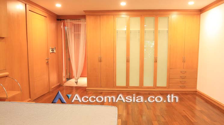 7  3 br Apartment For Rent in Sathorn ,Bangkok BTS Chong Nonsi at The Lush Greenery Residence 1413927