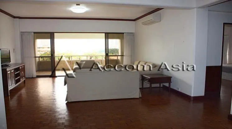 unitPet friendly |  3 Bedrooms  Apartment For Rent in Sathorn, Bangkok  near BRT Technic Krungthep - BTS Chong Nonsi (1413933)