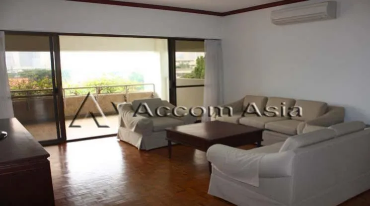 unitPet friendly |  3 Bedrooms  Apartment For Rent in Sathorn, Bangkok  near BRT Technic Krungthep - BTS Chong Nonsi (1413933)