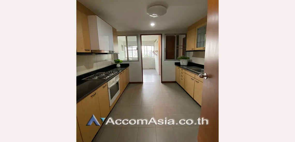 unitPet friendly |  3 Bedrooms  Apartment For Rent in Sukhumvit, Bangkok  near BTS Phrom Phong (1002401)
