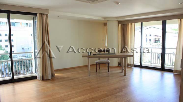 6  4 br Apartment For Rent in Ploenchit ,Bangkok BTS Chitlom at Super Exclusive Apartment – Only 450m. to BTS 1414033