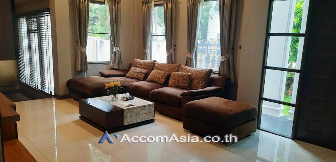  1  4 br House for rent and sale in Sukhumvit ,Bangkok BTS Thong Lo at Sukhumvit Villa 50079