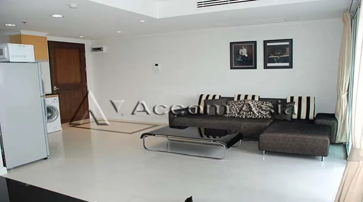 unit 1 Bedroom  Condominium For Rent in Sukhumvit, Bangkok  near BTS Nana (1514152)