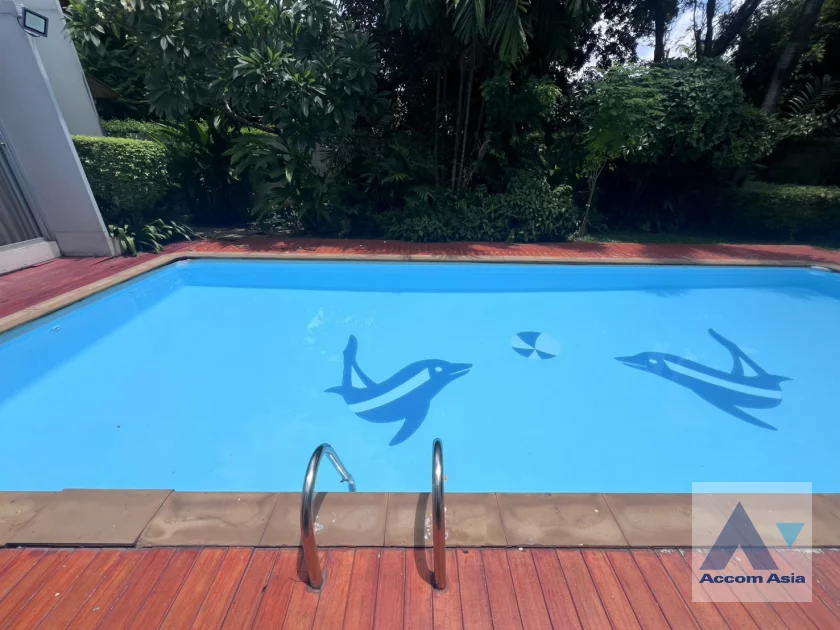 24  4 br House For Rent in New Phetchaburi ,Bangkok  1714185