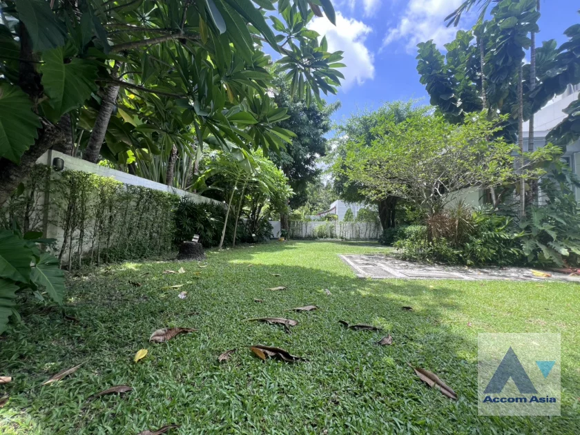19  4 br House For Rent in New Phetchaburi ,Bangkok  1714185