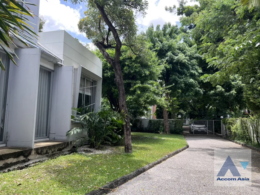  1  4 br House For Rent in New Phetchaburi ,Bangkok  1714185