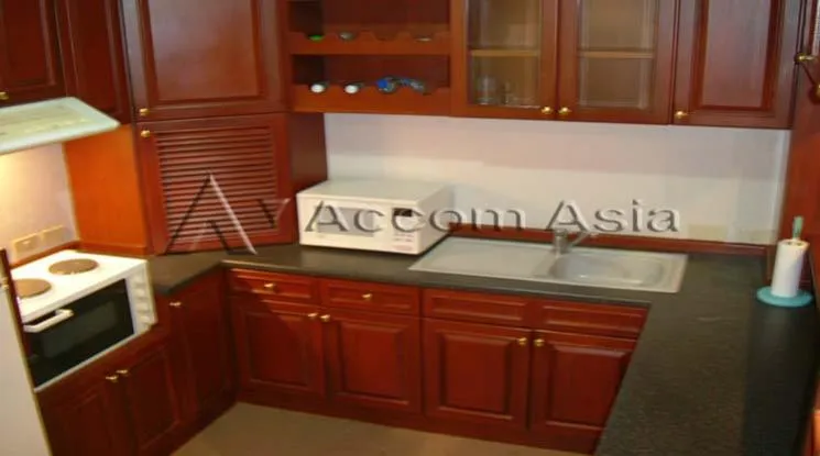 unit 2 Bedrooms  Condominium For Rent in Sukhumvit, Bangkok  near BTS Asok (1514215)