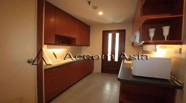 5  2 br Apartment For Rent in Sathorn ,Bangkok BTS Chong Nonsi at Thai Colonial Style 1514358