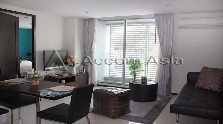  2  2 br Condominium For Rent in Silom ,Bangkok BTS Chong Nonsi at Service Apartment For Rent 1514359