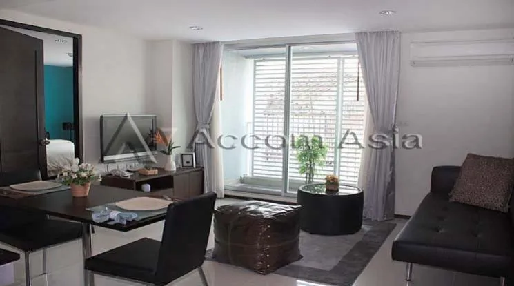  2  2 br Condominium For Rent in Silom ,Bangkok BTS Chong Nonsi at Service Apartment For Rent 1514359