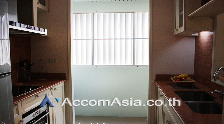 5  3 br Apartment For Rent in Silom ,Bangkok BTS Chong Nonsi at Highly Convenient Residence Fews Mins Walk to Silom and Sathon 1414367