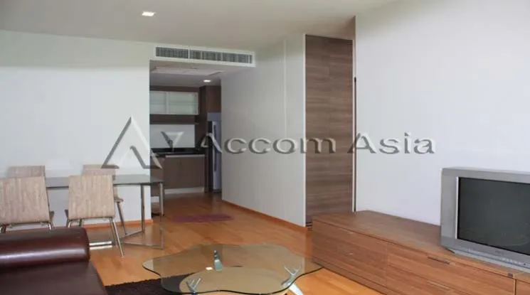 unit 2 Bedrooms  Condominium For Rent in Sukhumvit, Bangkok  near BTS Ekkamai (1514422)