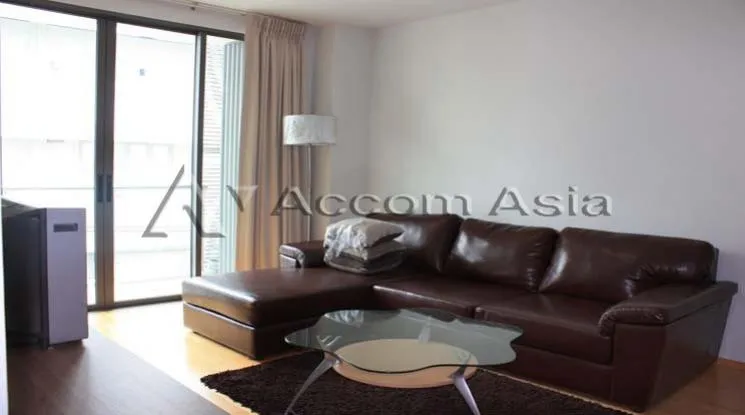 unit 2 Bedrooms  Condominium For Rent in Sukhumvit, Bangkok  near BTS Ekkamai (1514422)