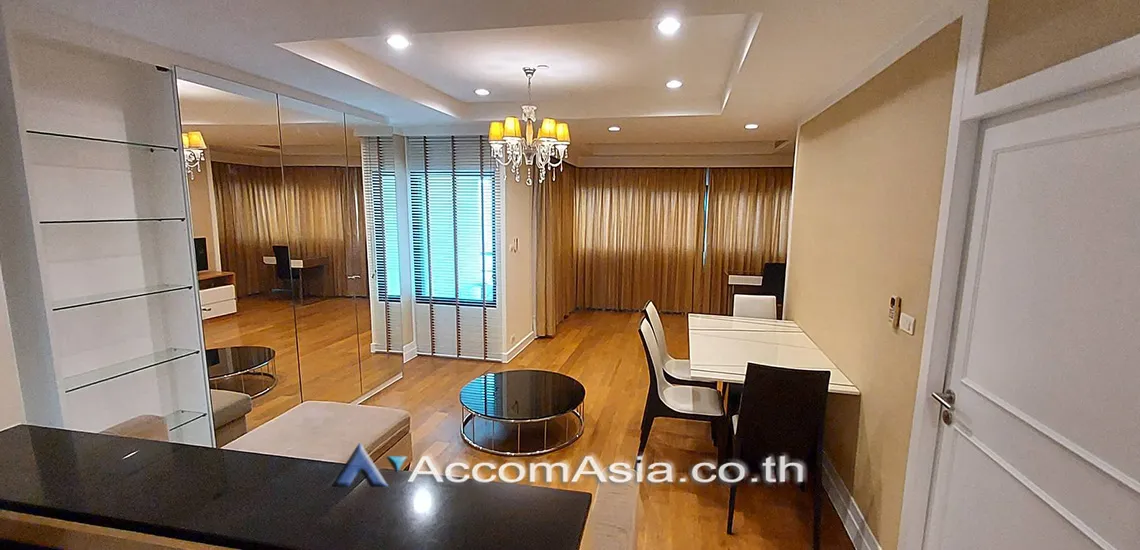 unit 1 Bedroom  Condominium For Rent in Sathorn, Bangkok  near BTS Sala Daeng - MRT Lumphini (1514524)