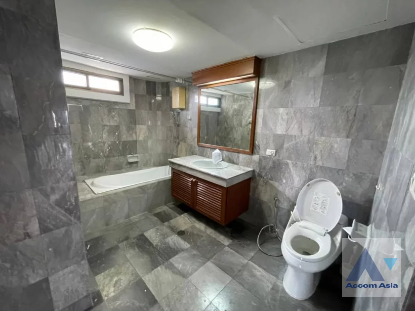 17  3 br Condominium For Rent in Sukhumvit ,Bangkok BTS Nana at Tower Park 1514531
