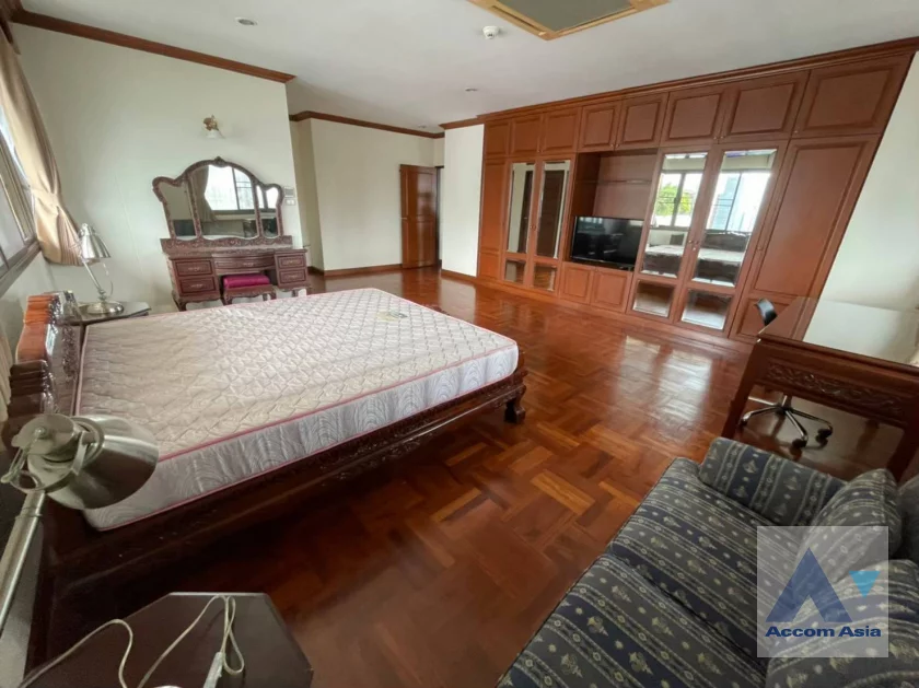 13  3 br Condominium For Rent in Sukhumvit ,Bangkok BTS Nana at Tower Park 1514531
